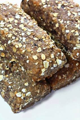 5 Homemade High Protein And  Energy Bars/Treat  Recipes You Can Make For Half The Cost!